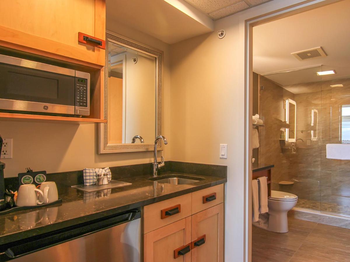 Crystal Mountain Hotel Thompsonville Bagian luar foto