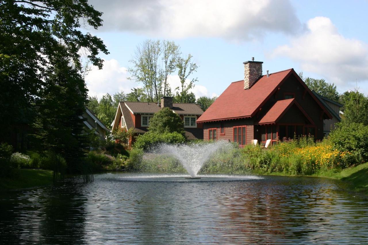 Crystal Mountain Hotel Thompsonville Bagian luar foto
