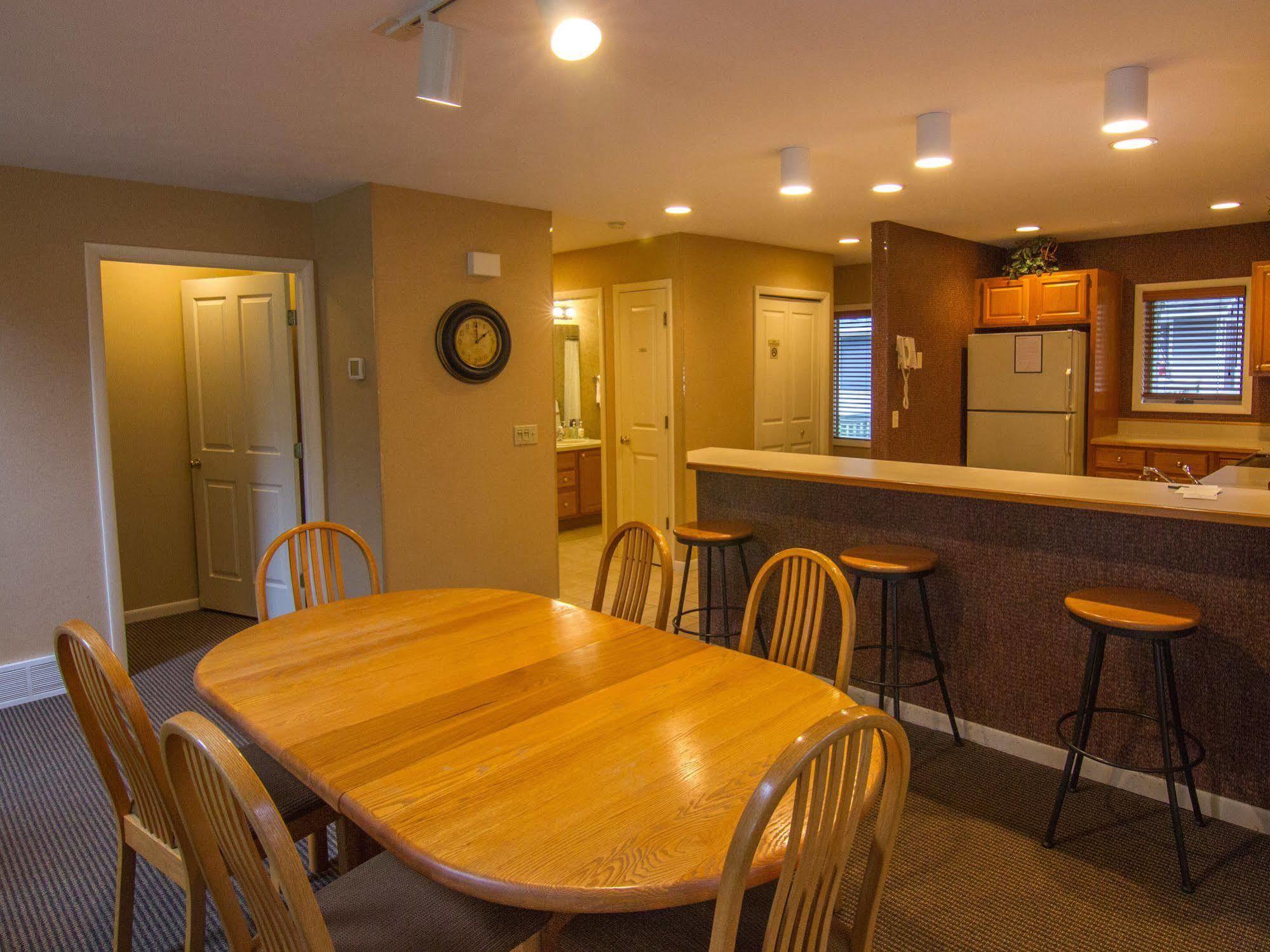 Crystal Mountain Hotel Thompsonville Bagian luar foto